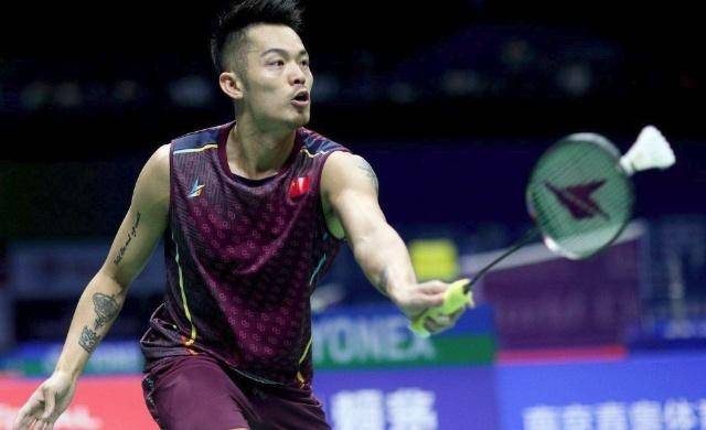 他的表现不 他的表现不